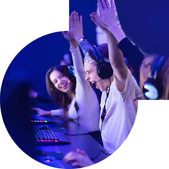 至尊国际獨家雙向驅動技術<br>讓電競玩家盡情享受極致高速快感